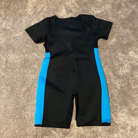 Neoprene SIZE L - Picture 1 of 3